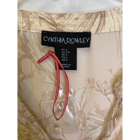 Cynthia Rowley Women' s Print Blouse Size Small Button-Up Covered Buttons - Picture 2 of 6